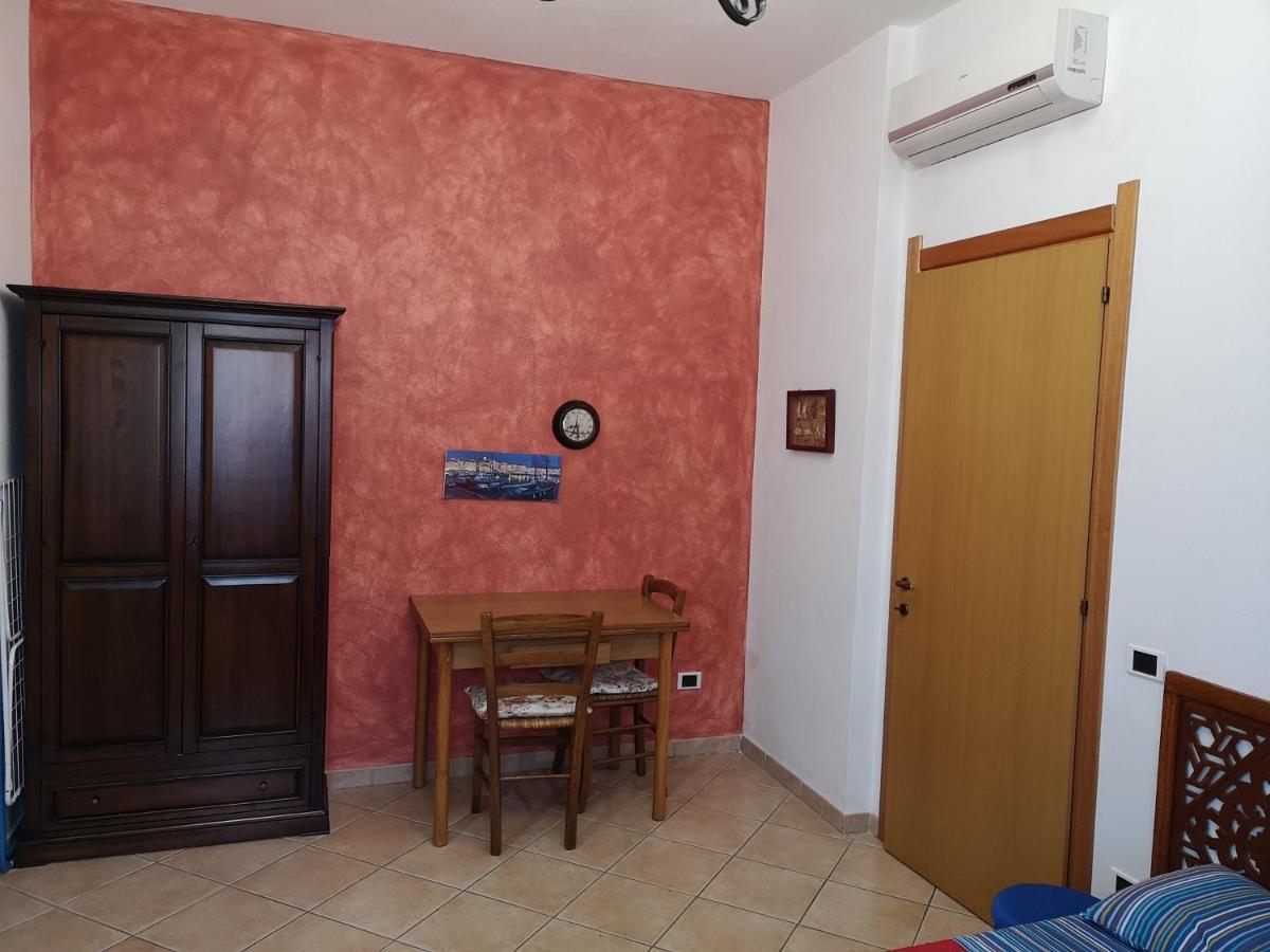 Casa Vacanze Rose E Fiori Sardegna سان فيتو المظهر الخارجي الصورة