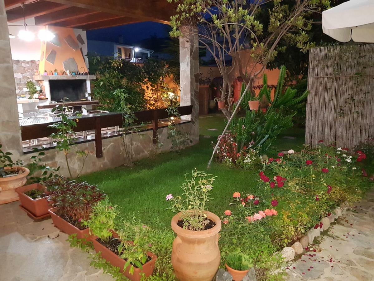 Casa Vacanze Rose E Fiori Sardegna سان فيتو المظهر الخارجي الصورة